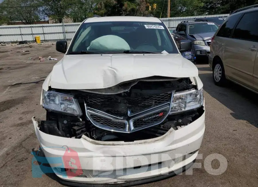 3C4PDCAB1JT169887 Photo# 5