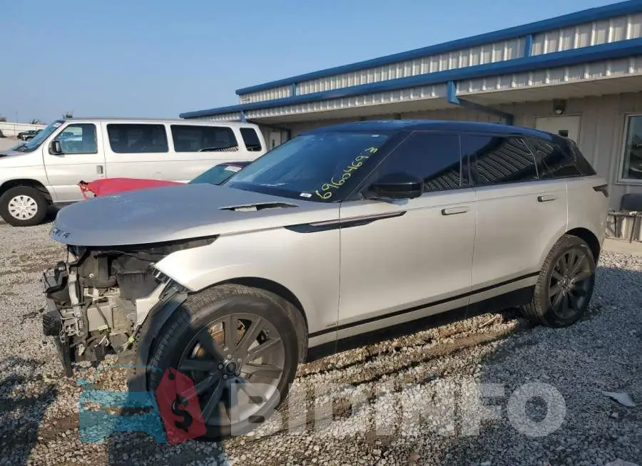 SALYM2RX6JA718143 Photo# 1