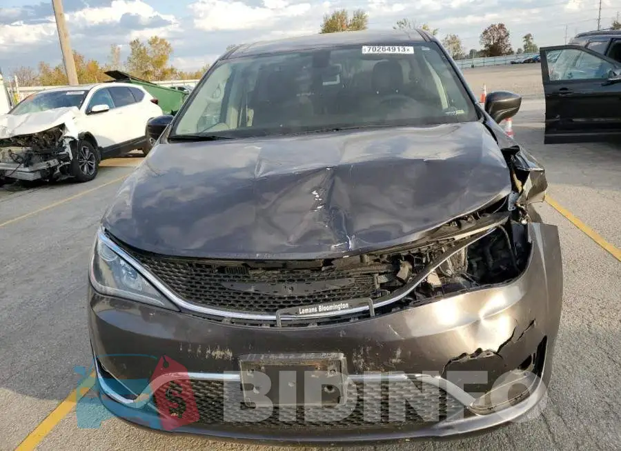 2C4RC1BG6HR816744 Photo# 5