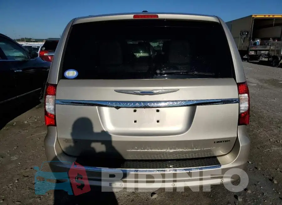 2C4RC1GG8FR547183 Photo# 6