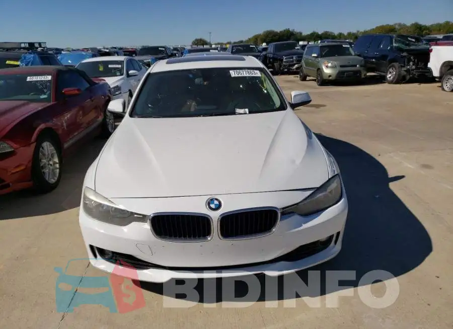 WBA3A5G58FNS84592 Photo# 5
