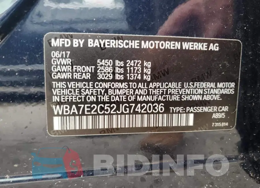WBA7E2C52JG742036 Photo# 13