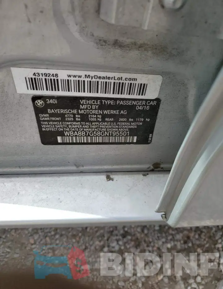 WBA8B7G58GNT95501 Photo# 13