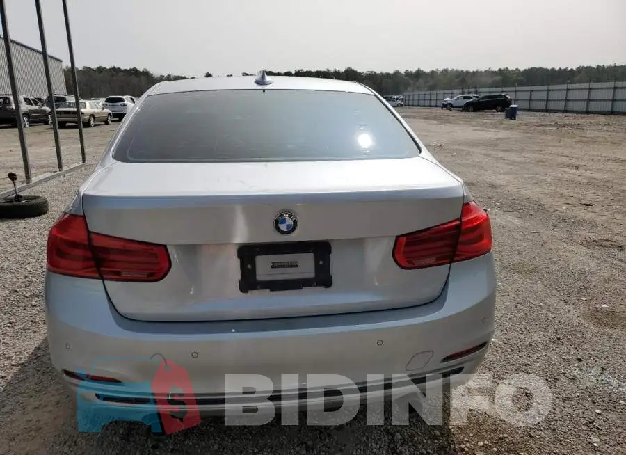 WBA8B7G58GNT95501 Photo# 6