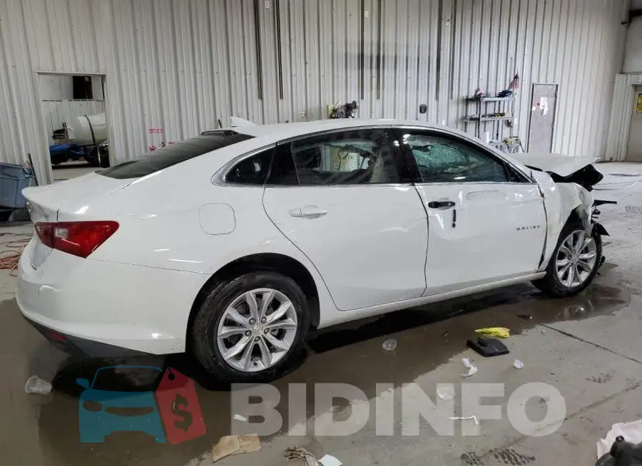 1G1ZD5ST3PF138941 Photo# 3