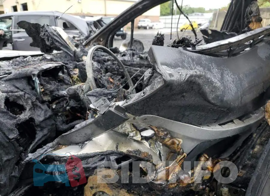 3GNCJTSB0FL229341 Photo# 7