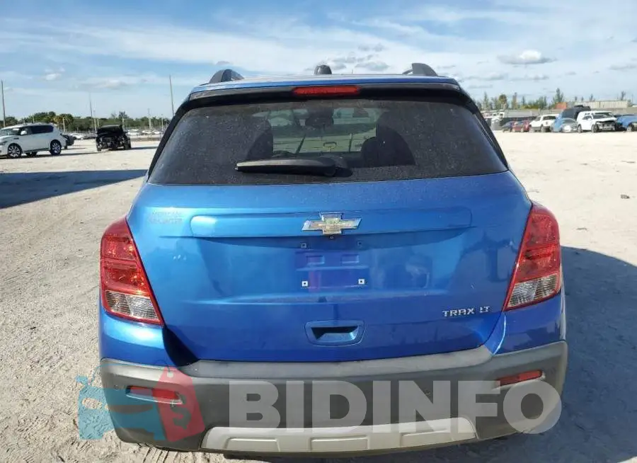 KL7CJLSB9FB255993 Photo# 6
