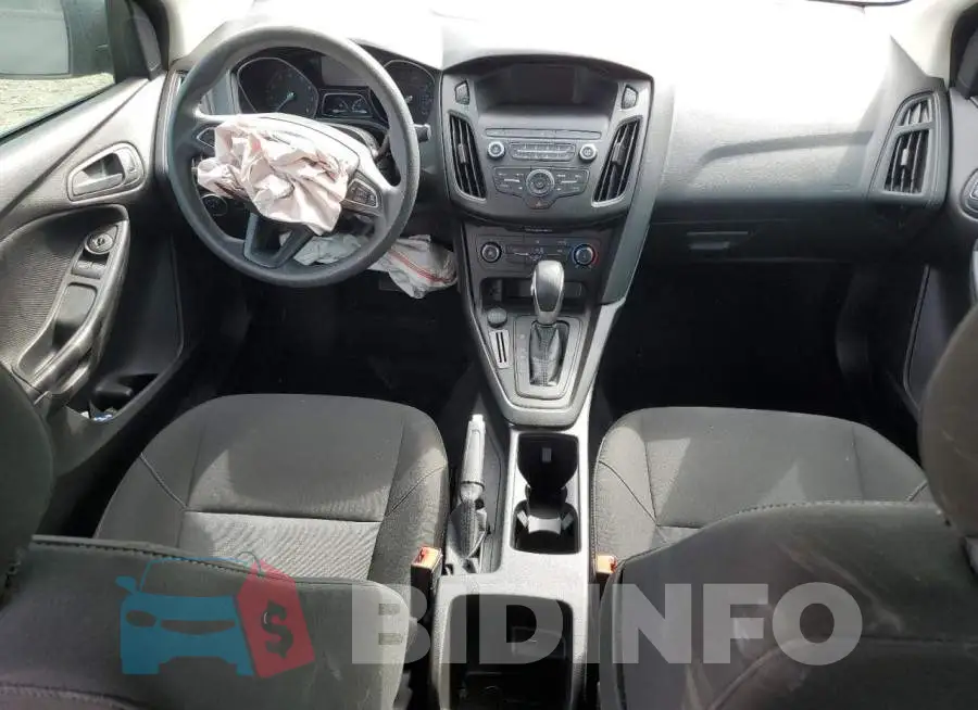 1FADP3E26JL210553 Photo# 8