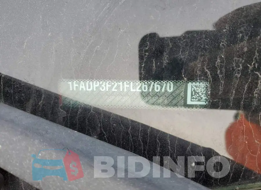 1FADP3F21FL267670 Photo# 12