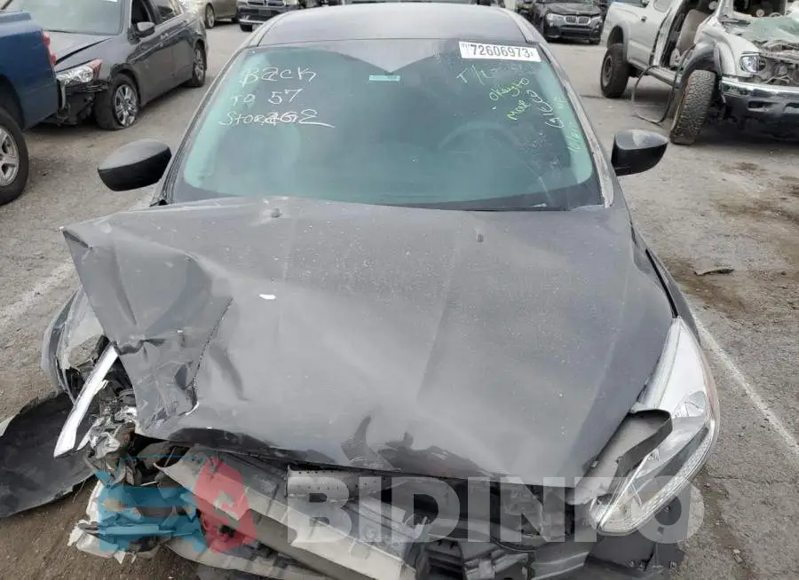1FADP3F21JL280329 Photo# 5