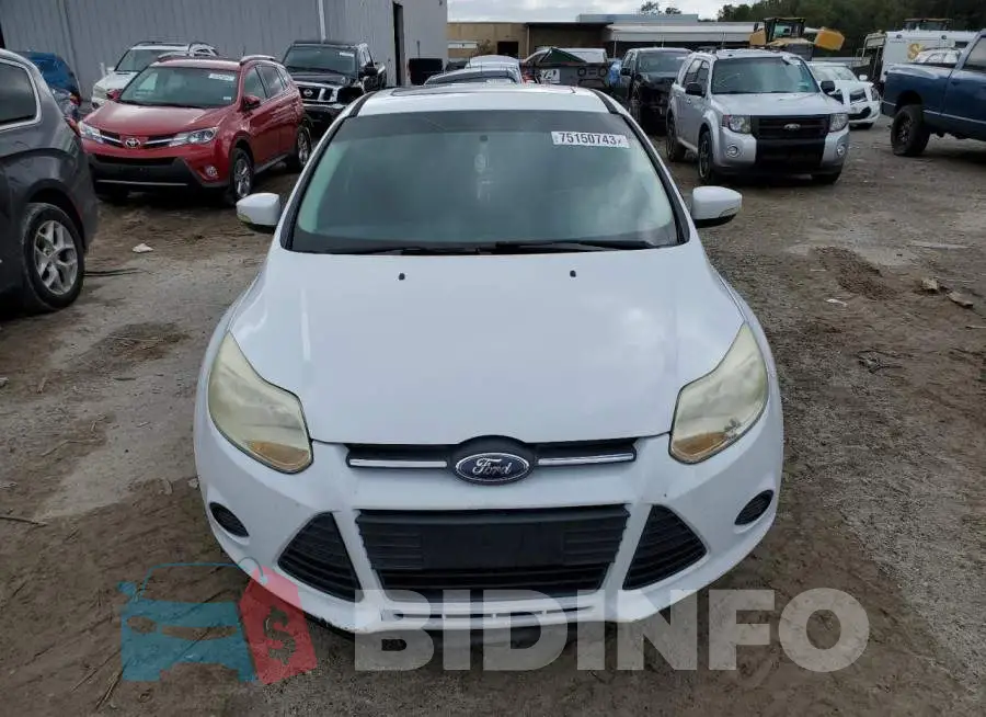 1FADP3F22EL282371 Photo# 5