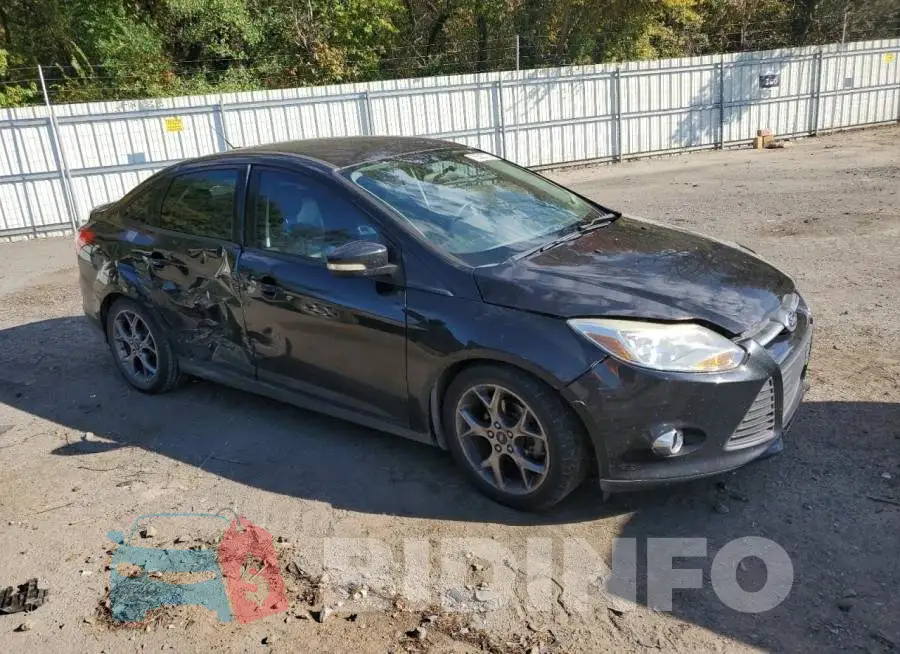 1FADP3F23EL137940 Photo# 4