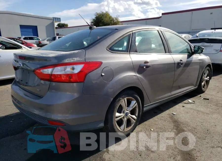 1FADP3F26EL260518 Photo# 3