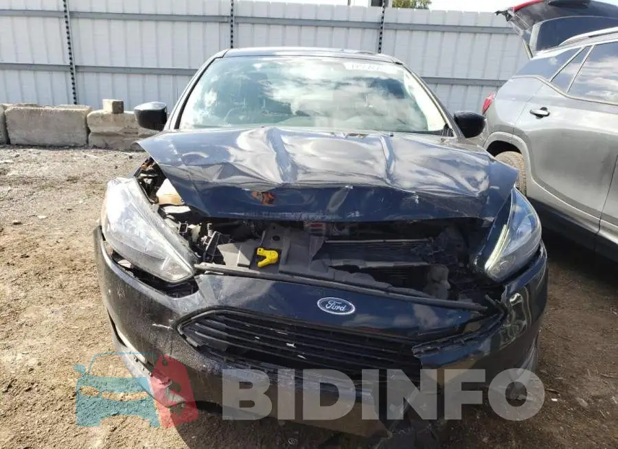 1FADP3FE4JL257492 Photo# 5