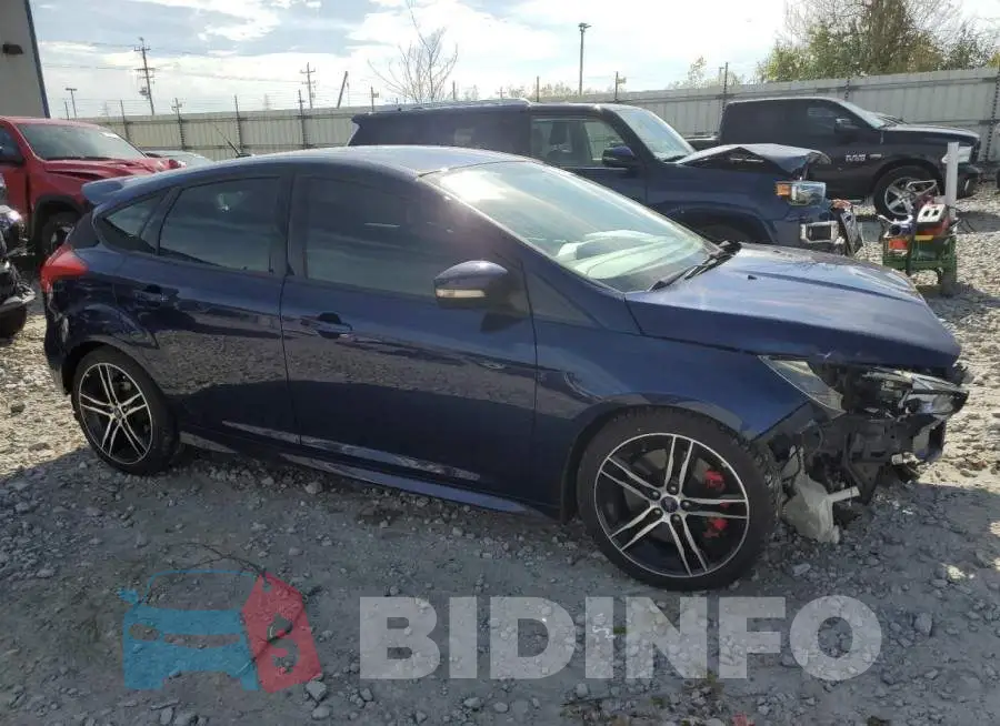 1FADP3L99GL398963 Photo# 4