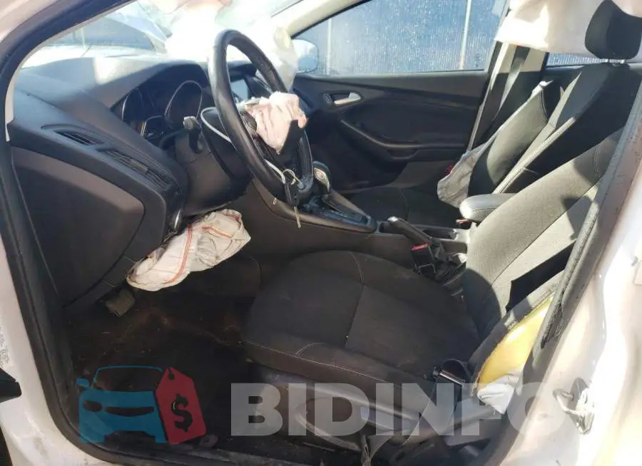 1FADP3M28JL263417 Photo# 7