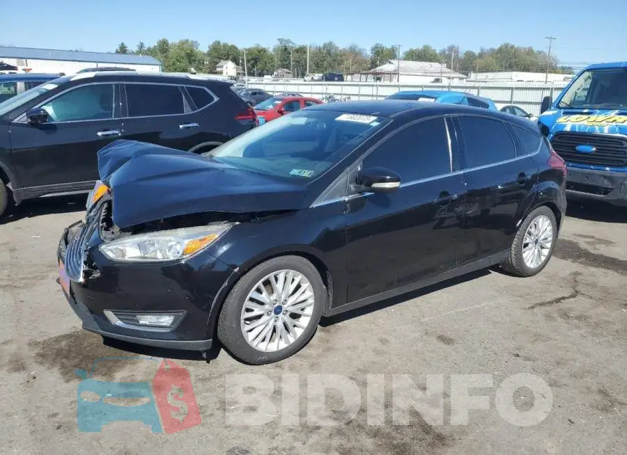 1FADP3N25GL330062 Photo# 1