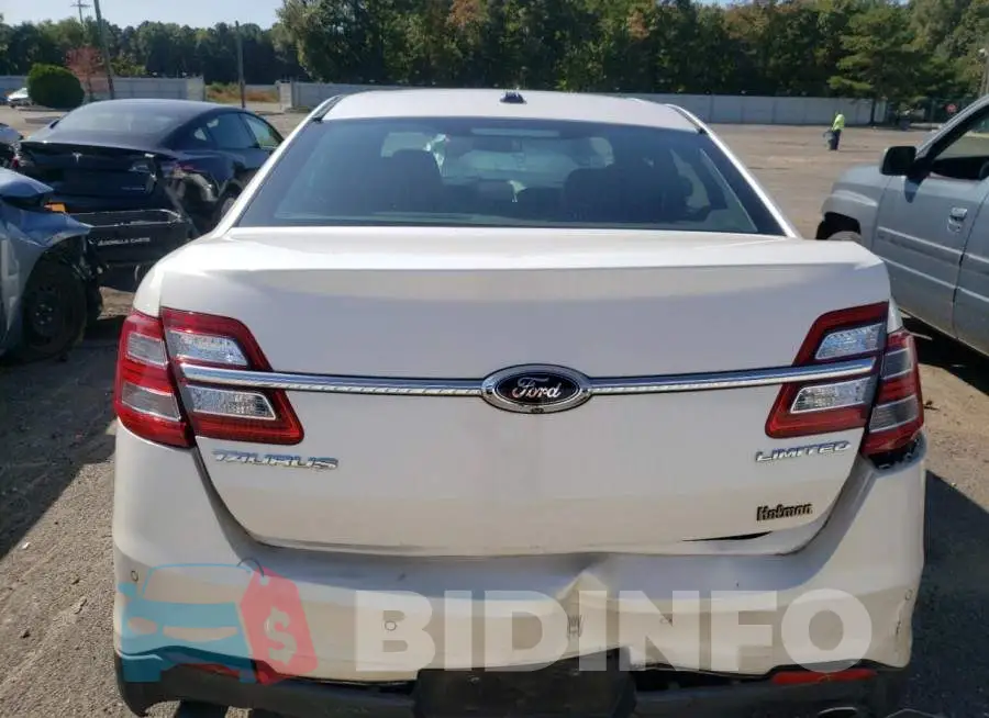 1FAHP2F81EG168774 Photo# 6