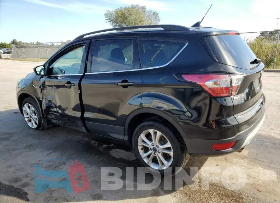 1FMCU9GD5JUB57883 Photo# 2