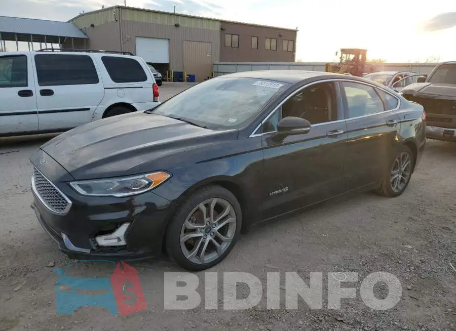 3FA6P0RUXKR120442 Photo# 1