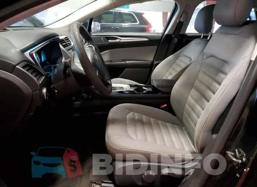 3FA6P0UU6ER348319 Photo# 7
