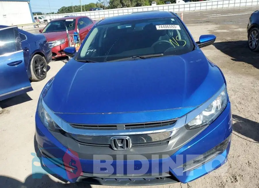 19XFC2F50HE026858 Photo# 5