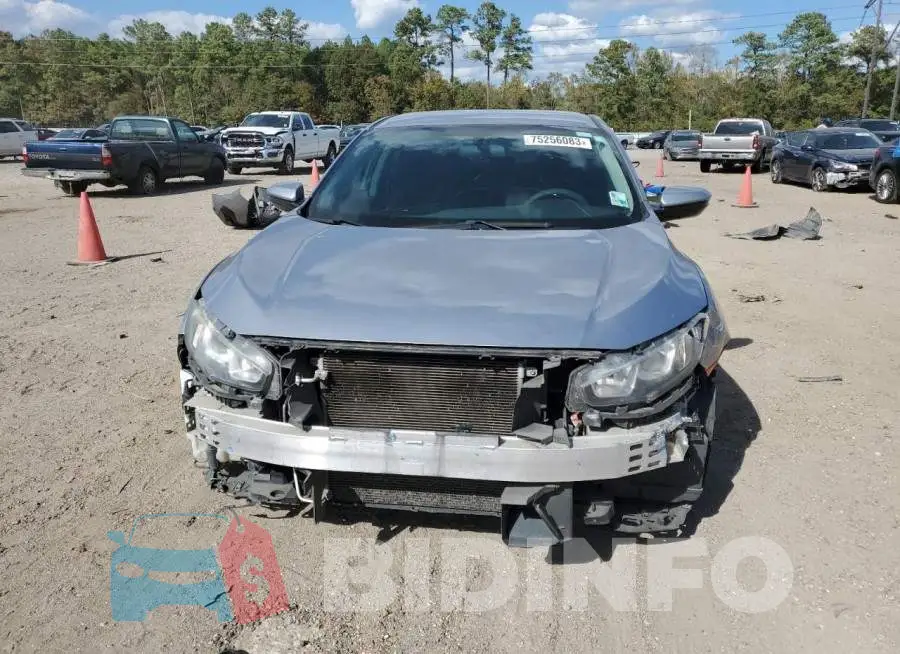 19XFC2F50HE047564 Photo# 5