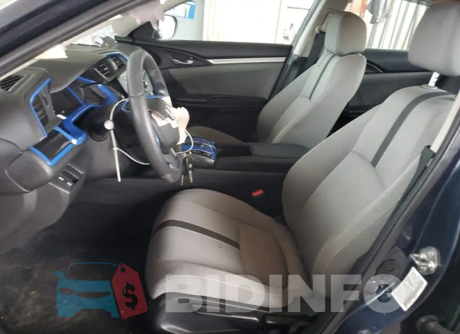 19XFC2F53JE019277 Photo# 7
