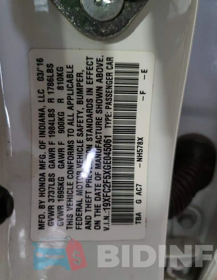 19XFC2F5XGE045061 Photo# 12