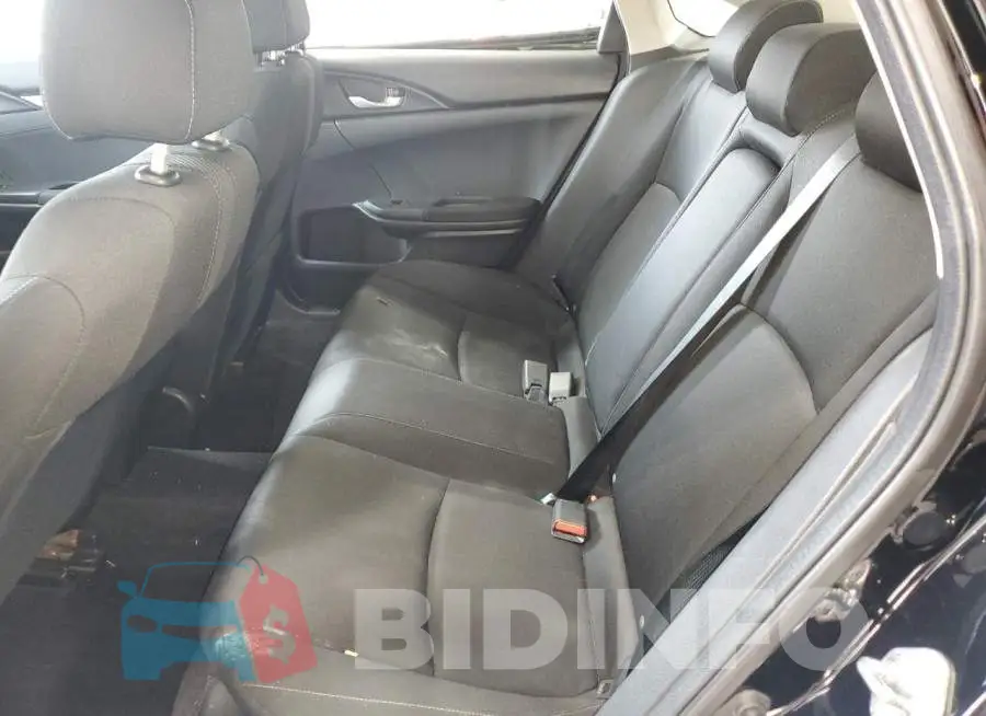 19XFC2F81GE215995 Photo# 10