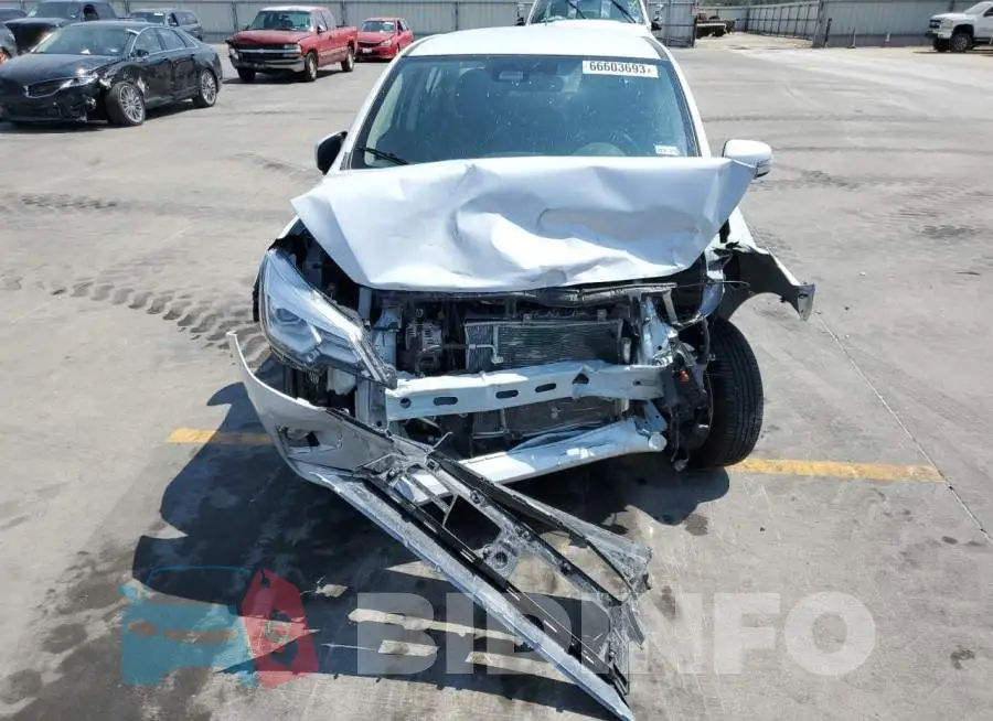 ML32FVFJ2PHF02935 Photo# 5