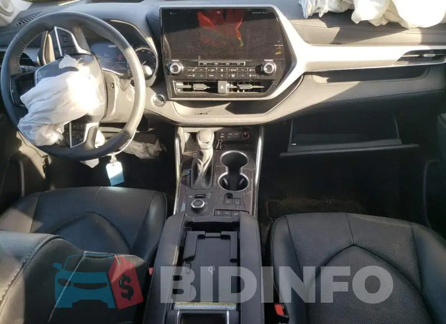 5TDFZRBH1NS175174 Photo# 8