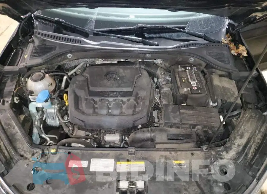 1VWSA7A38MC008842 Photo# 11
