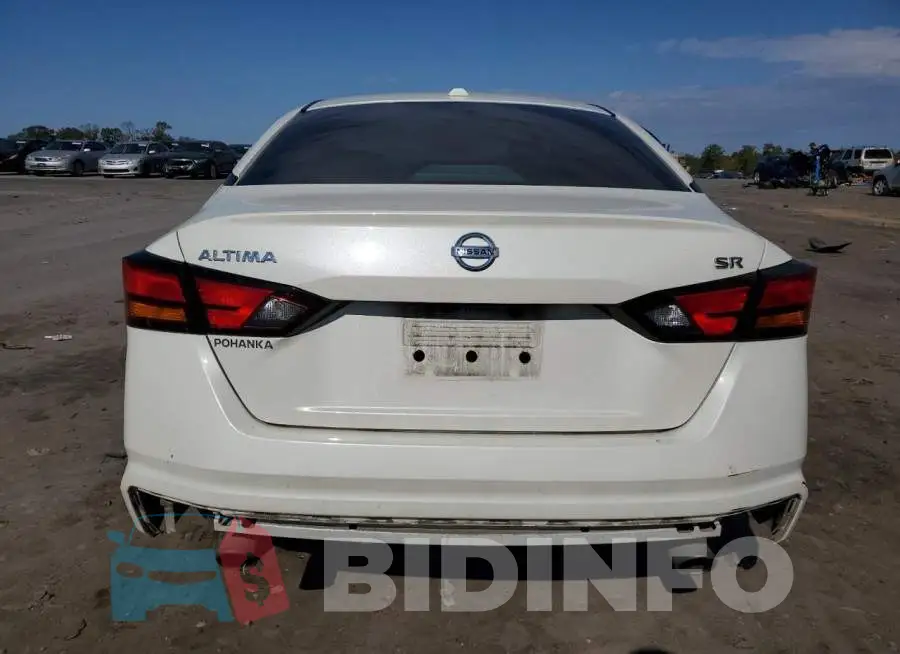 1N4BL4CV6KC190277 Photo# 6