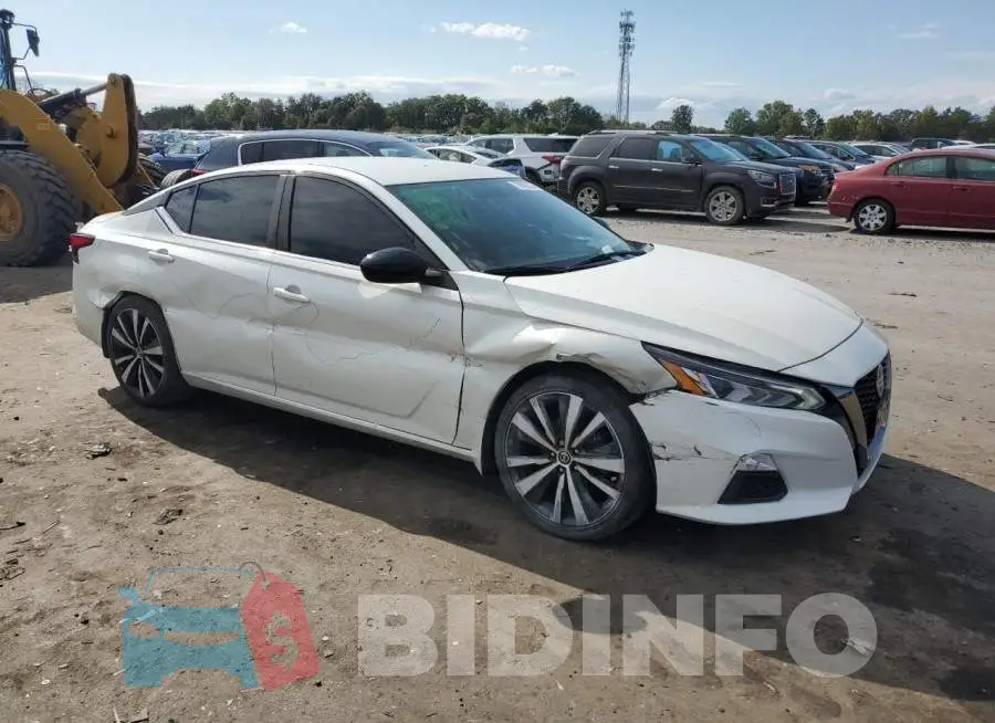 1N4BL4CV6KC190277 Photo# 4