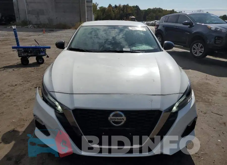 1N4BL4CV6KC190277 Photo# 5