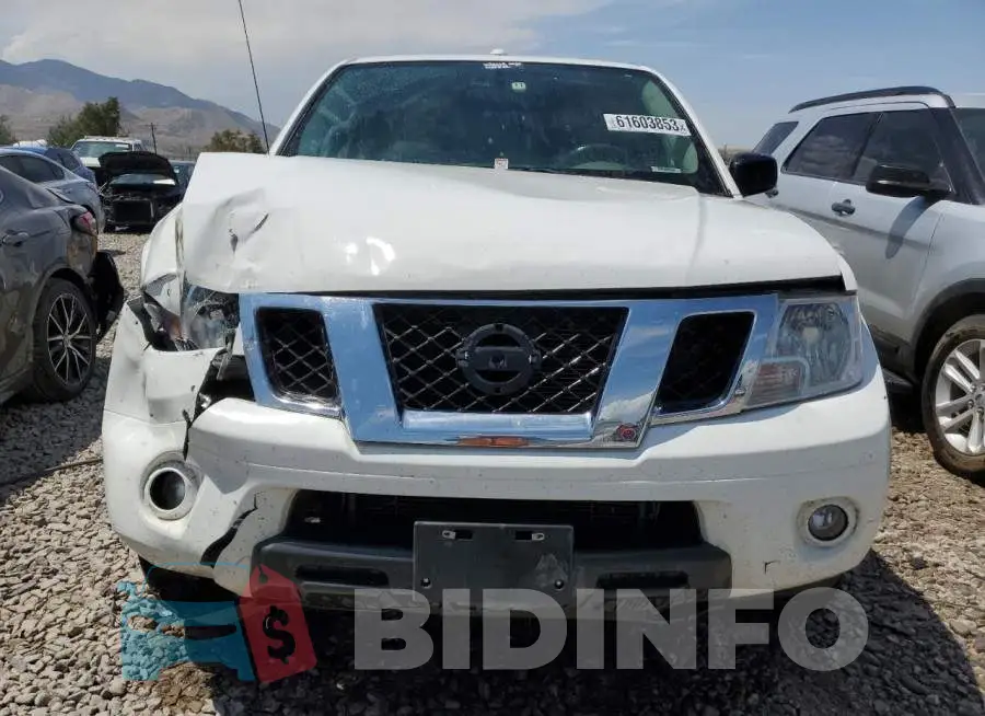 1N6AD0EV5JN737855 Photo# 5