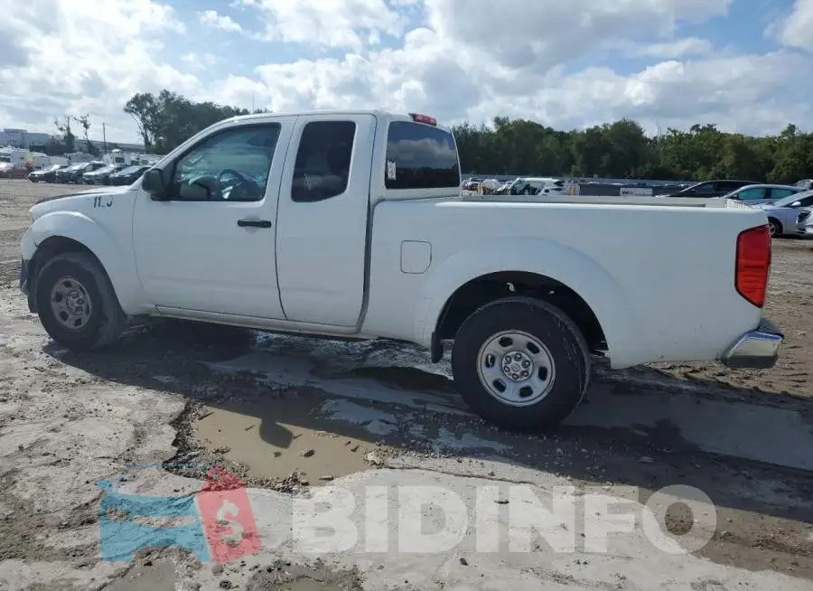 1N6BD0CT2FN752732 Photo# 2