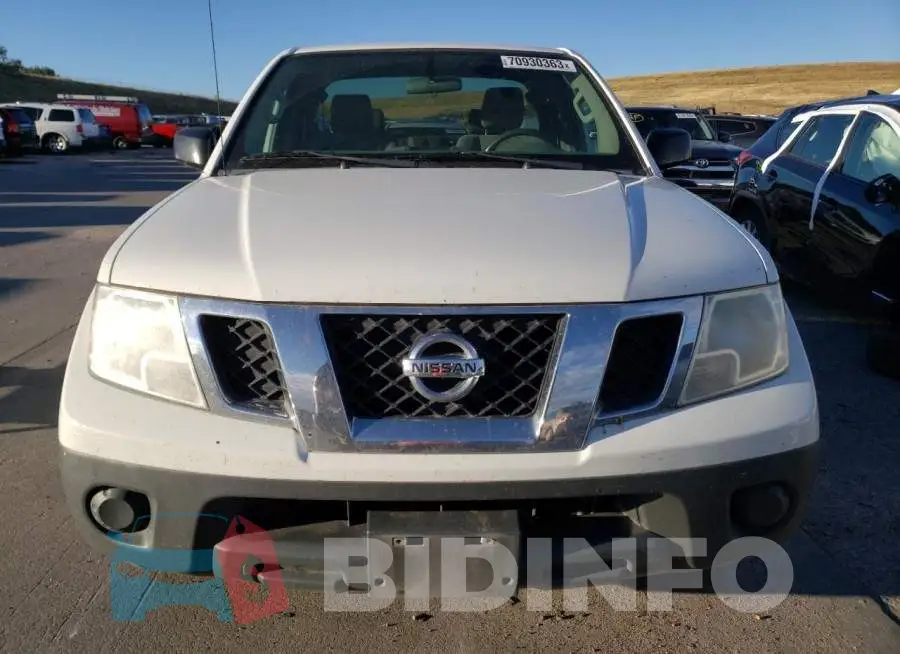 1N6BD0CT2HN707437 Photo# 5