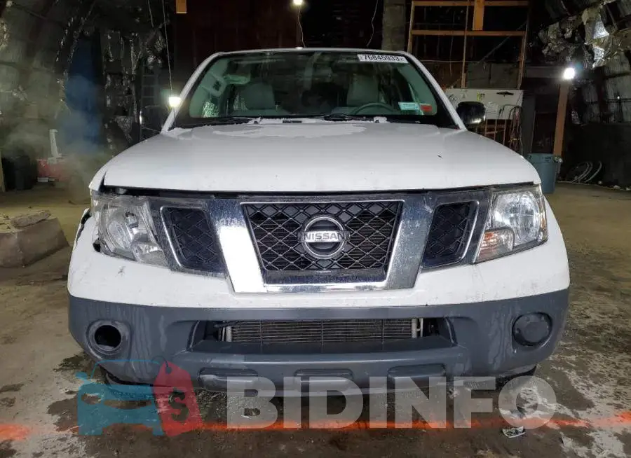 1N6BD0CT4HN764884 Photo# 5
