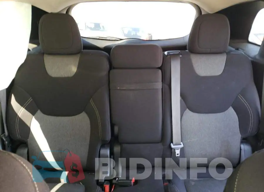 1C4PJMAB8GW344122 Photo# 10