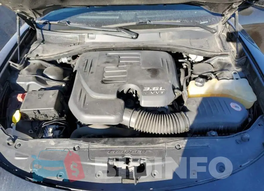 2C3CDXJG4GH147244 Photo# 11