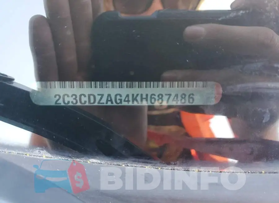 2C3CDZAG4KH687486 Photo# 12