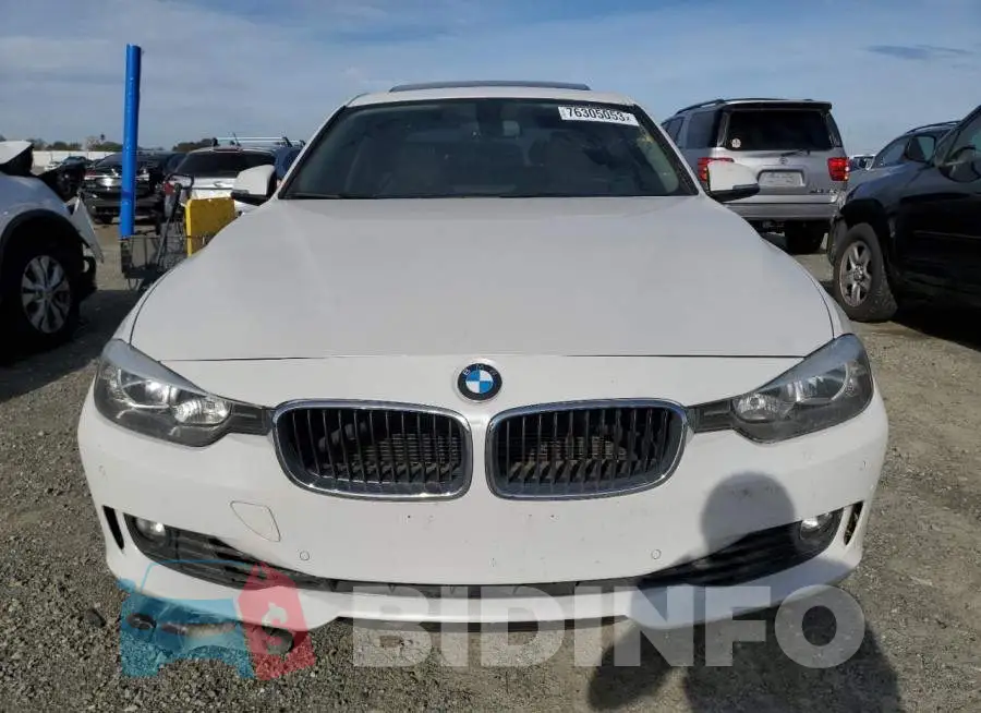 WBA3A5G55FNS90561 Photo# 5