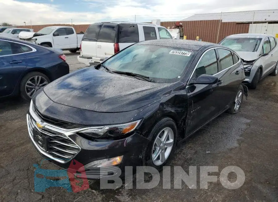 1G1ZD5ST3PF175679 Photo# 1