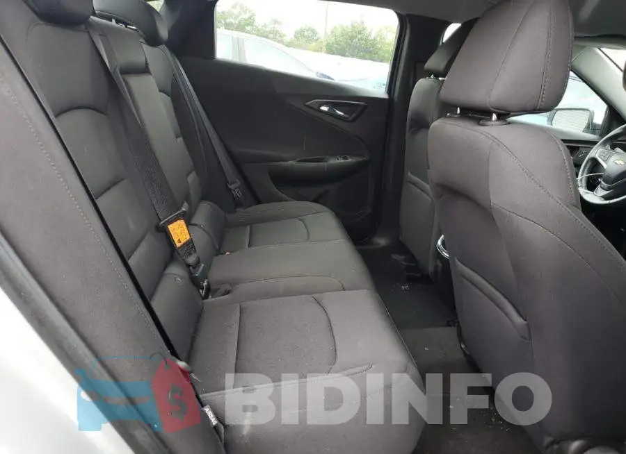 1G1ZD5ST4JF109441 Photo# 10