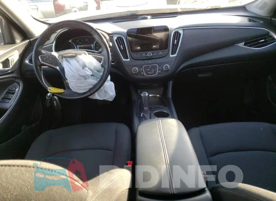 1G1ZD5ST4JF290363 Photo# 8