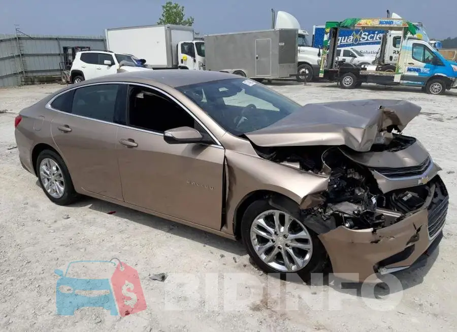 1G1ZD5ST9JF210572 Photo# 4