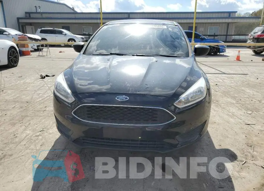 1FADP3E20JL210127 Photo# 5