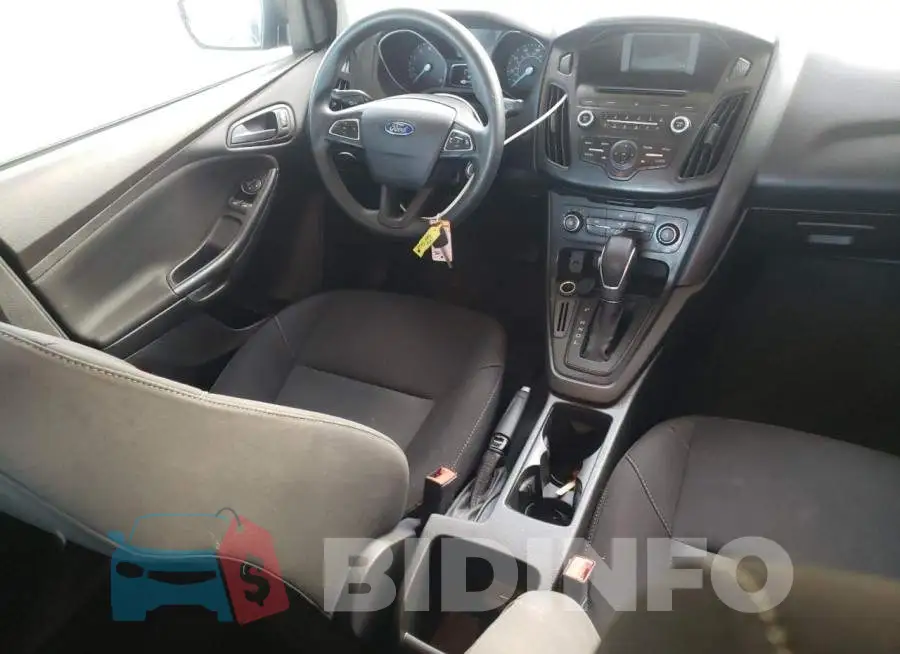 1FADP3E25GL279873 Photo# 8